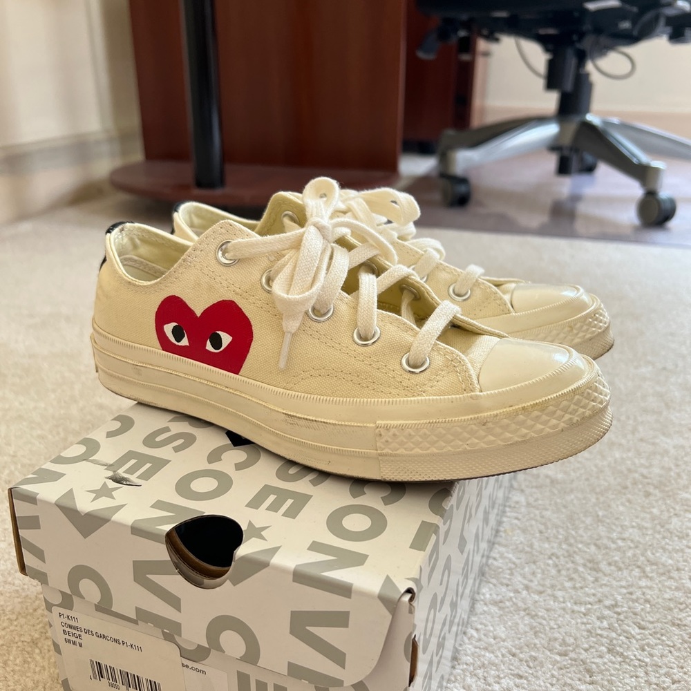 Comme De Garçon PLAY Converse
